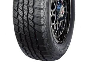 Tracmax X PRIVILO AT08 235/65R17 104T